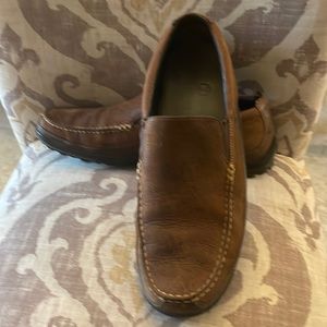 Mens Cole Haan Tucker leather slip ons size 11.5M. Brown Nubuck vintage leather.